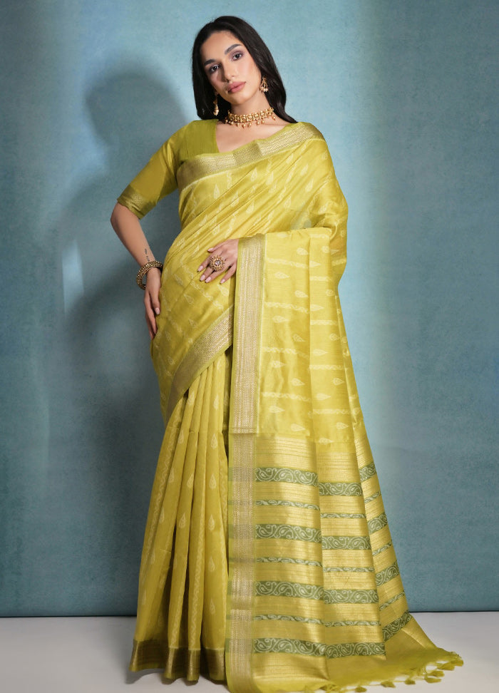 Mehendi Dupion Silk Saree With Blouse Piece