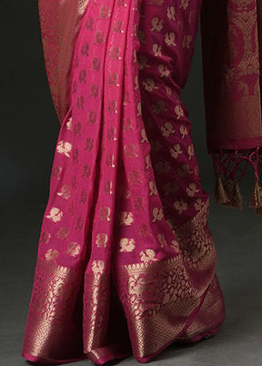 Pink Georgette Saree With Blouse Piece