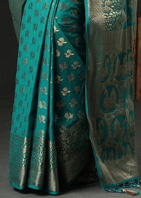 Turquoise Georgette Saree With Blouse Piece