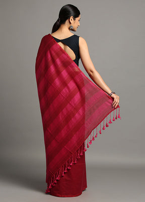 Maroon Pure Cotton Saree With Blouse Piece