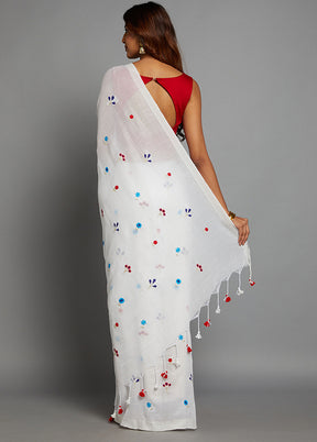 White Pure Cotton Saree With Blouse Piece