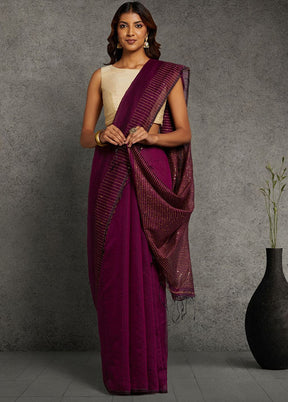 Burgundy Dupion Silk Saree With Blouse Piece