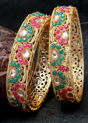 Green Alloy Glossy Bangles