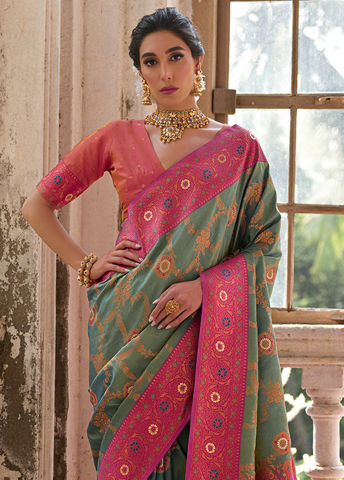 Rama Banarasi Silk Saree With Blouse Piece