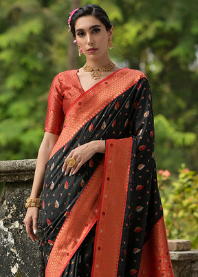 Black Banarasi Silk Saree With Blouse Piece