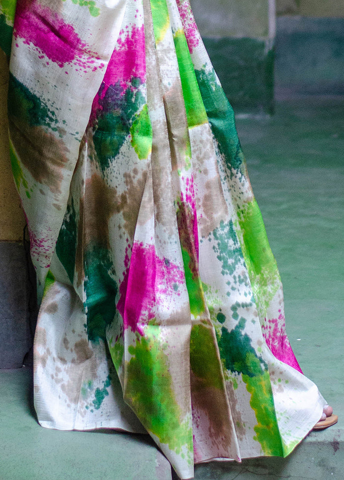Green Mulberry Silk Saree With Blouse Piece