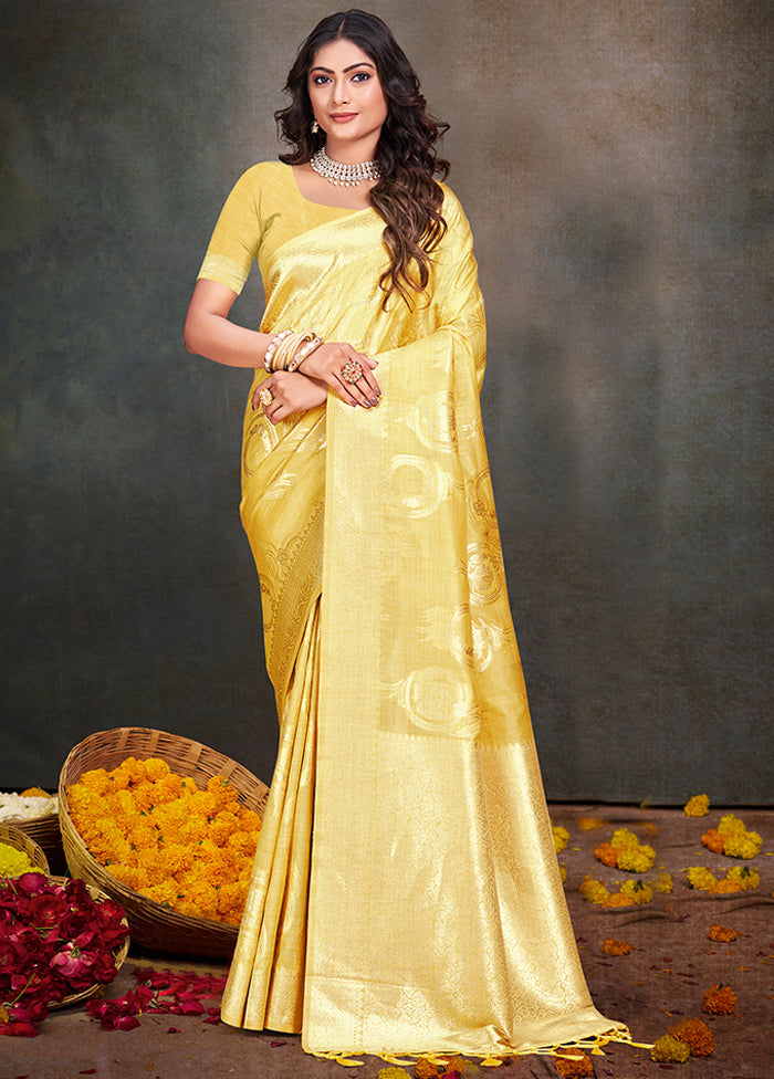 Yellow Cotton Saree With Blouse Piece