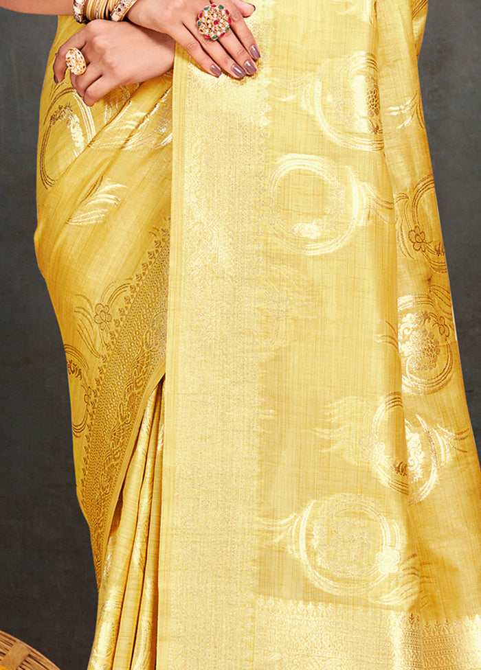 Yellow Cotton Saree With Blouse Piece