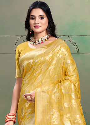 Yellow Cotton Saree With Blouse Piece