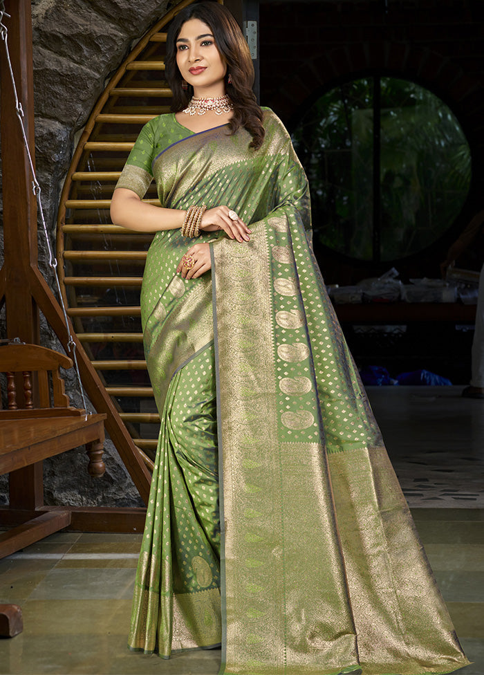 Green Spun Silk Saree With Blouse Piece