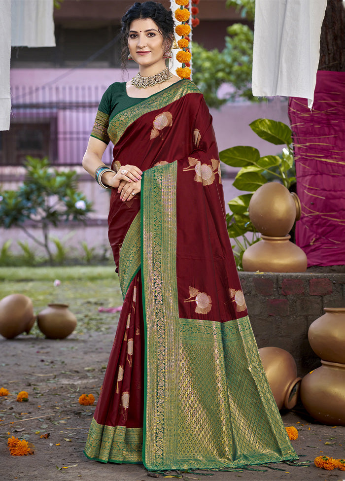 Maroon Dupion Silk Saree With Blouse Piece