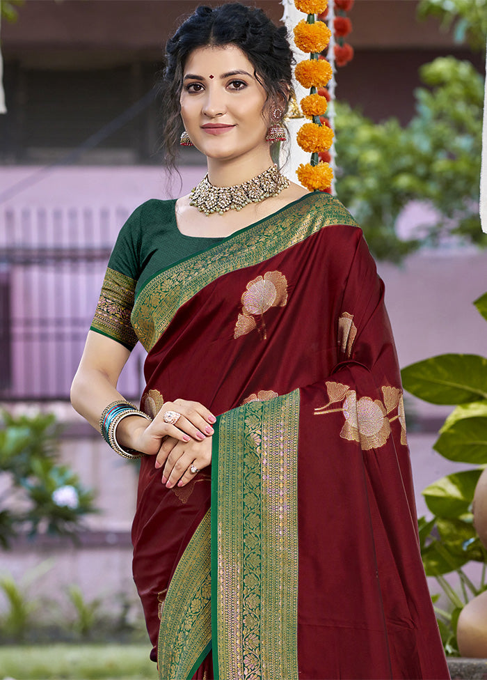 Maroon Dupion Silk Saree With Blouse Piece