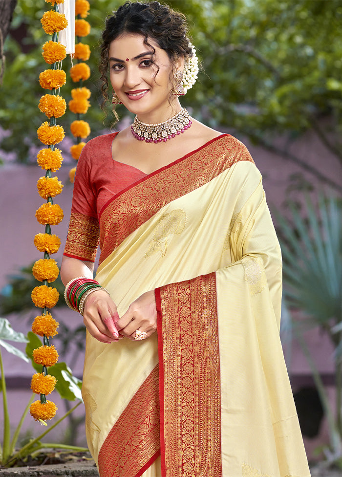 Cream Dupion Silk Saree With Blouse Piece