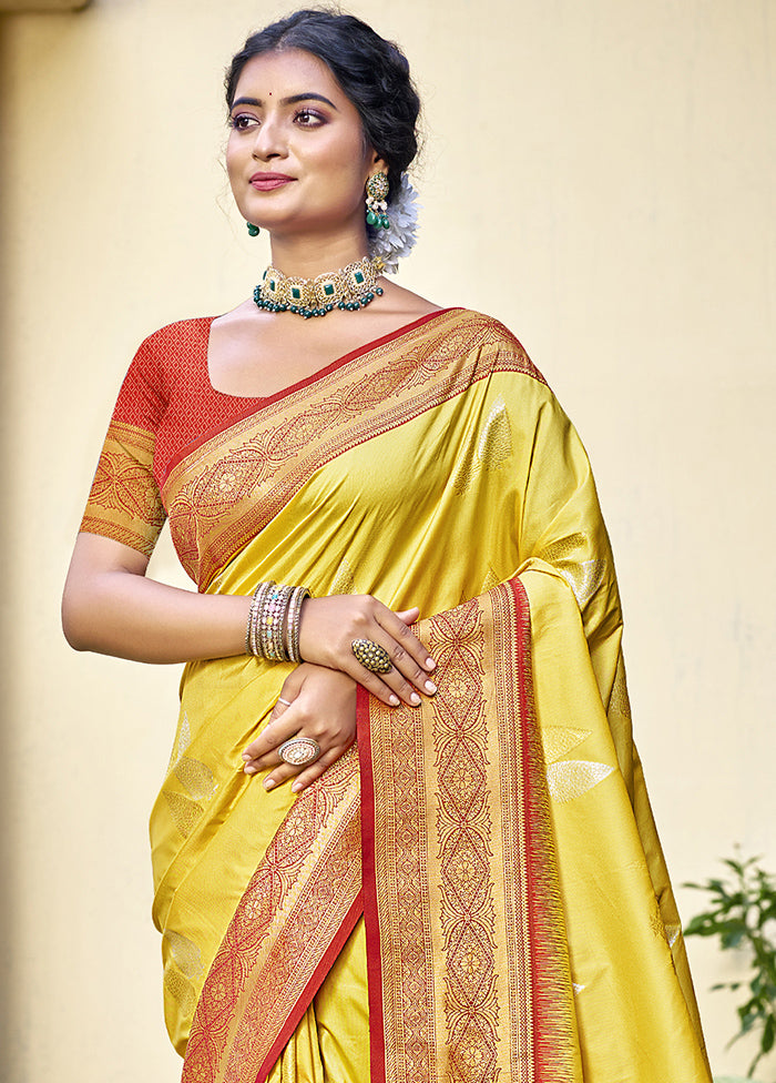 Yellow Dupion Silk Saree With Blouse Piece