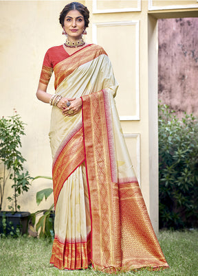 Cream Dupion Silk Saree With Blouse Piece