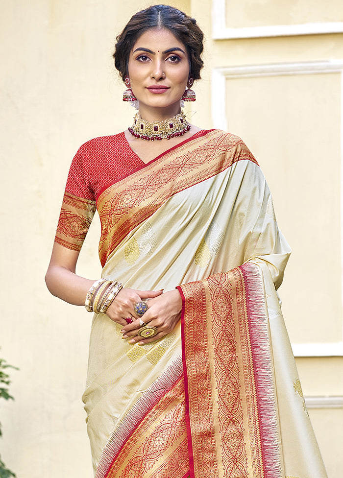 Cream Dupion Silk Saree With Blouse Piece