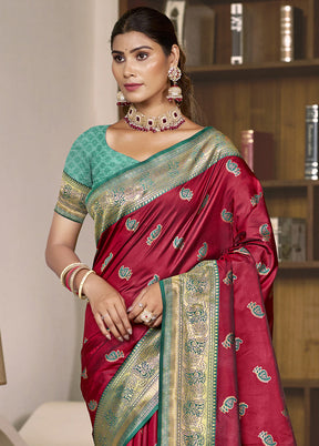 Magenta Dupion Silk Saree With Blouse Piece