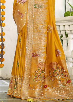 Yellow Spun Silk Saree With Blouse Piece