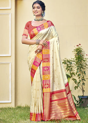 Cream Dupion Silk Saree With Blouse Piece