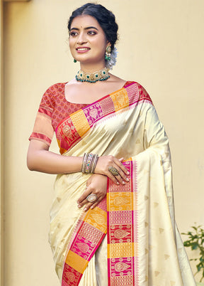 Cream Dupion Silk Saree With Blouse Piece