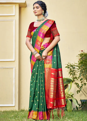 Green Dupion Silk Saree With Blouse Piece