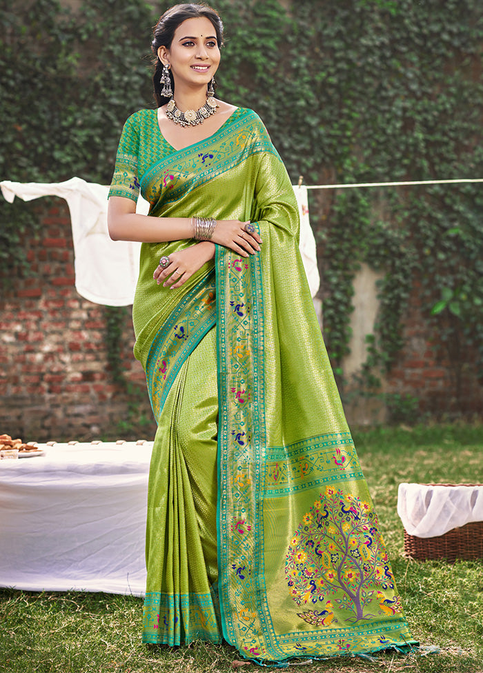 Green Spun Silk Saree With Blouse Piece