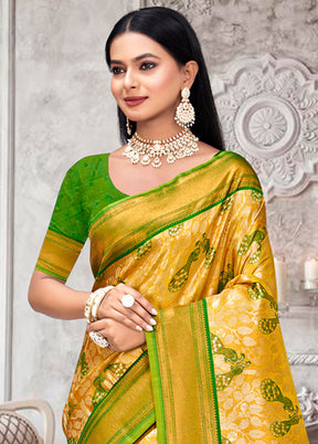 Yellow Dupion Silk Saree With Blouse Piece