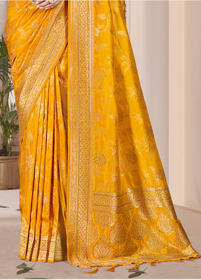 Multicolor Dupion Silk Saree With Blouse Piece