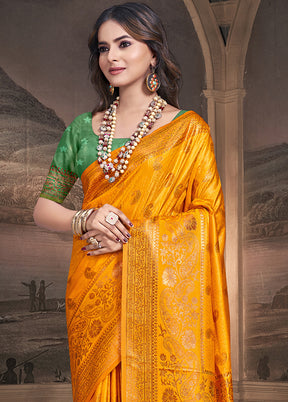 Multicolor Dupion Silk Saree With Blouse Piece