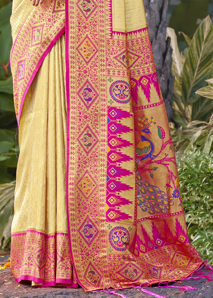 Cream Dupion Silk Saree With Blouse Piece