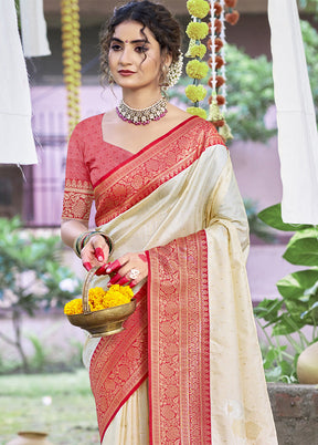 Cream Dupion Silk Saree With Blouse Piece