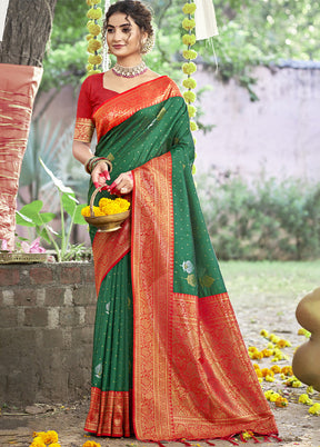 Green Dupion Silk Saree With Blouse Piece