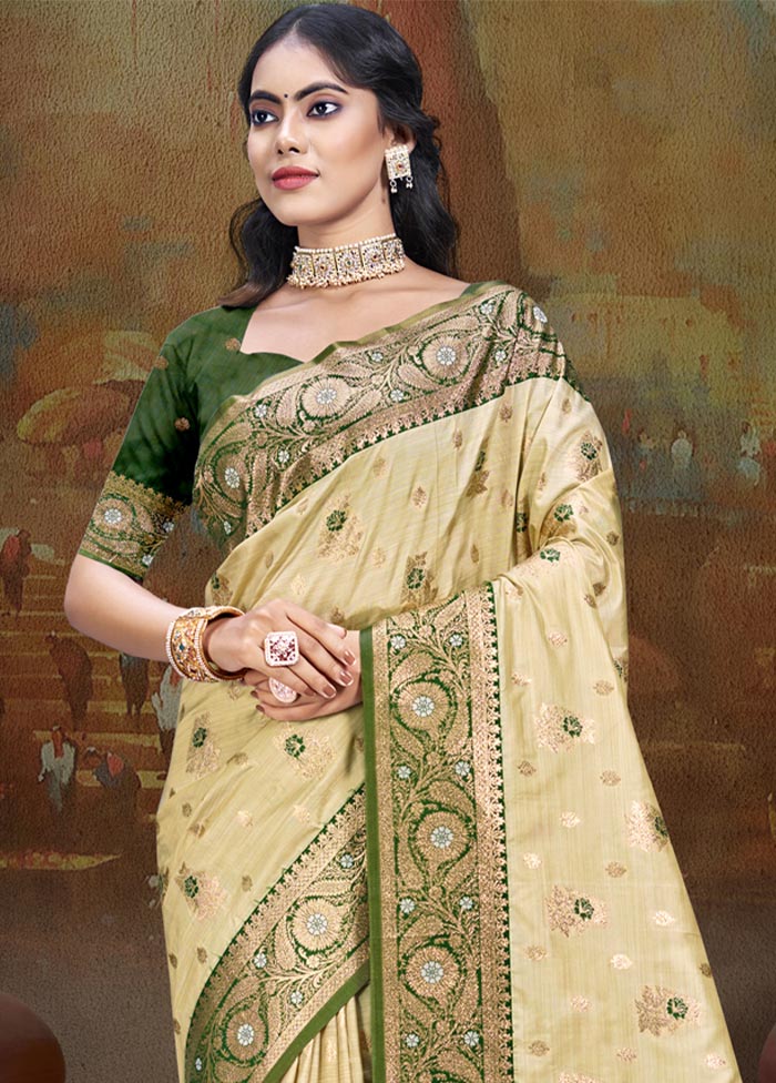 Beige Dupion Silk Saree With Blouse Piece