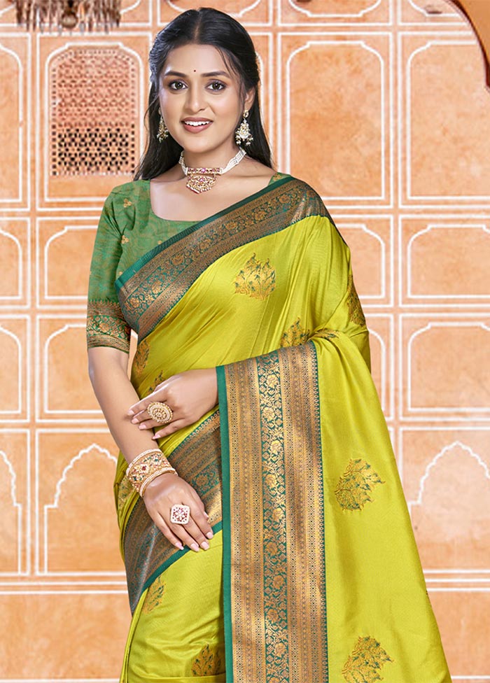 Parrot Green Dupion Silk Saree With Blouse Piece