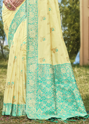 Light Yellow Spun Silk Saree With Blouse Piece