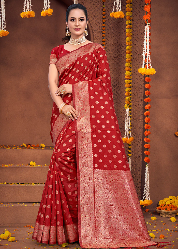 Red Dupion Silk Saree With Blouse Piece