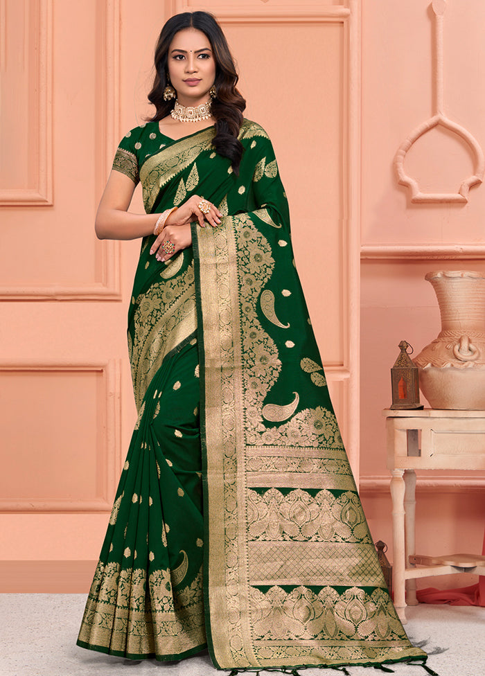 Green Dupion Silk Saree With Blouse Piece