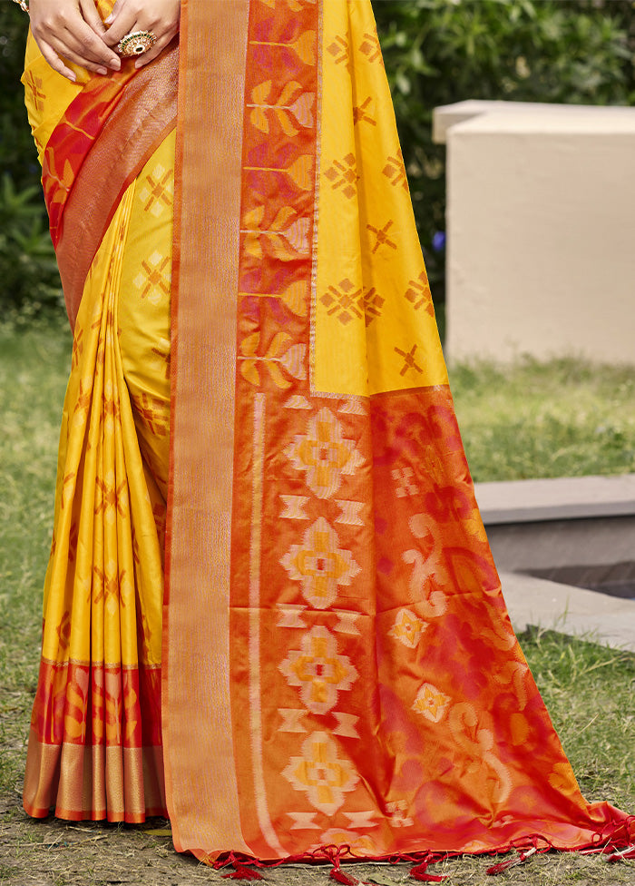 Yellow Spun Silk Saree With Blouse Piece