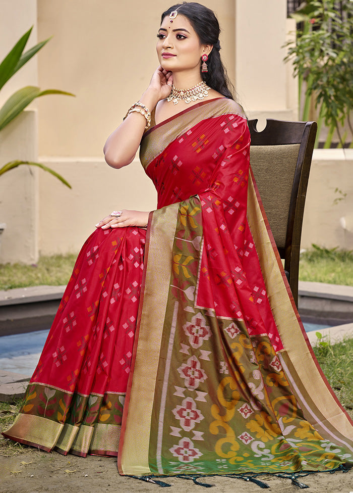 Red Spun Silk Saree With Blouse Piece