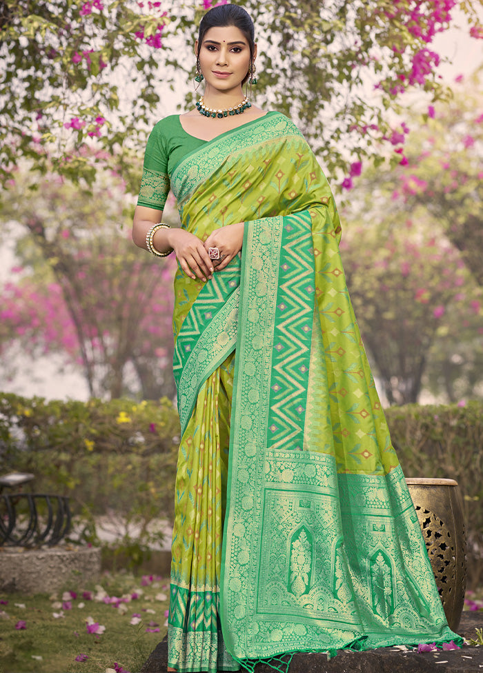 Light Green Spun Silk Saree With Blouse Piece