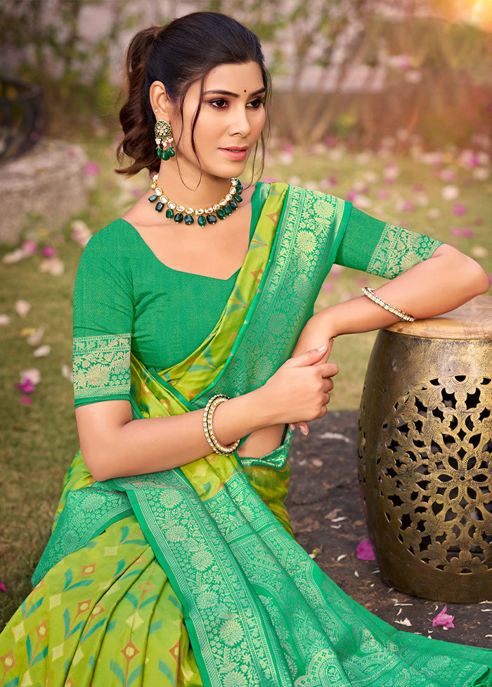 Light Green Spun Silk Saree With Blouse Piece