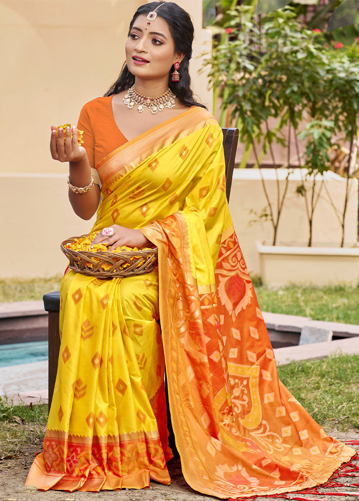 Yellow Spun Silk Saree With Blouse Piece