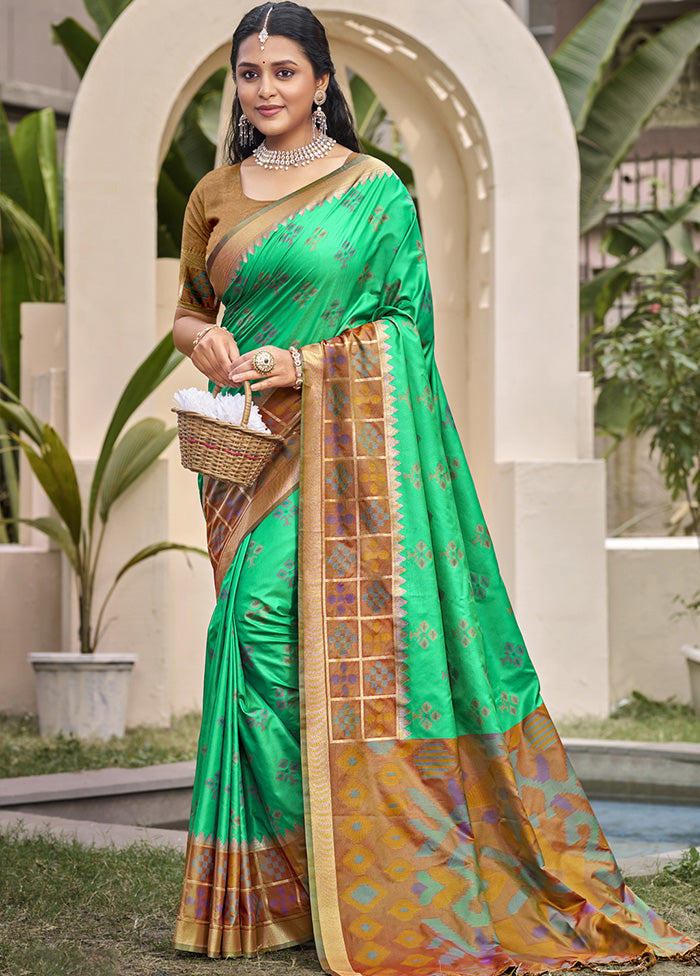 Rama Green Spun Silk Saree With Blouse Piece