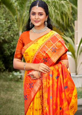 Yellow Spun Silk Saree With Blouse Piece