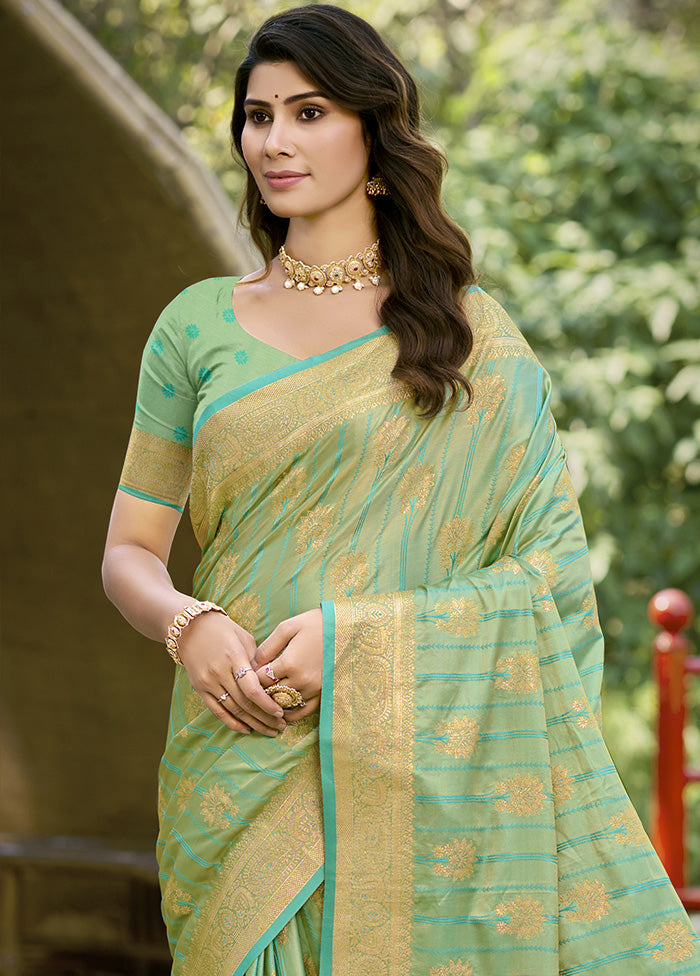 Green Spun Silk Saree With Blouse Piece