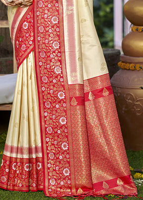 Cream Dupion Silk Saree With Blouse Piece