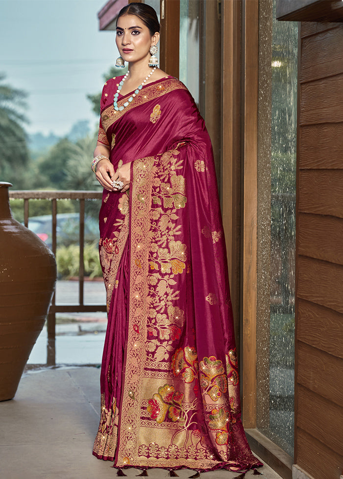 Magenta Dupion Silk Saree With Blouse Piece