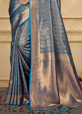 Blue Spun Silk Saree With Blouse Piece