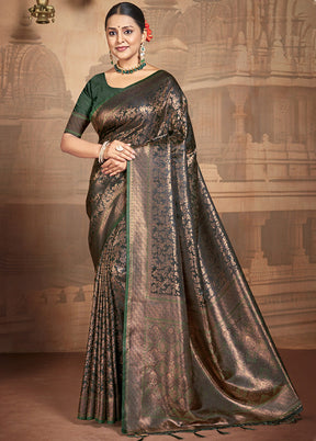 Green Spun Silk Saree With Blouse Piece