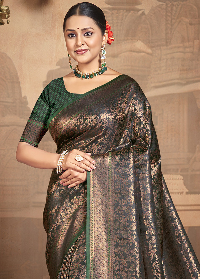 Green Spun Silk Saree With Blouse Piece